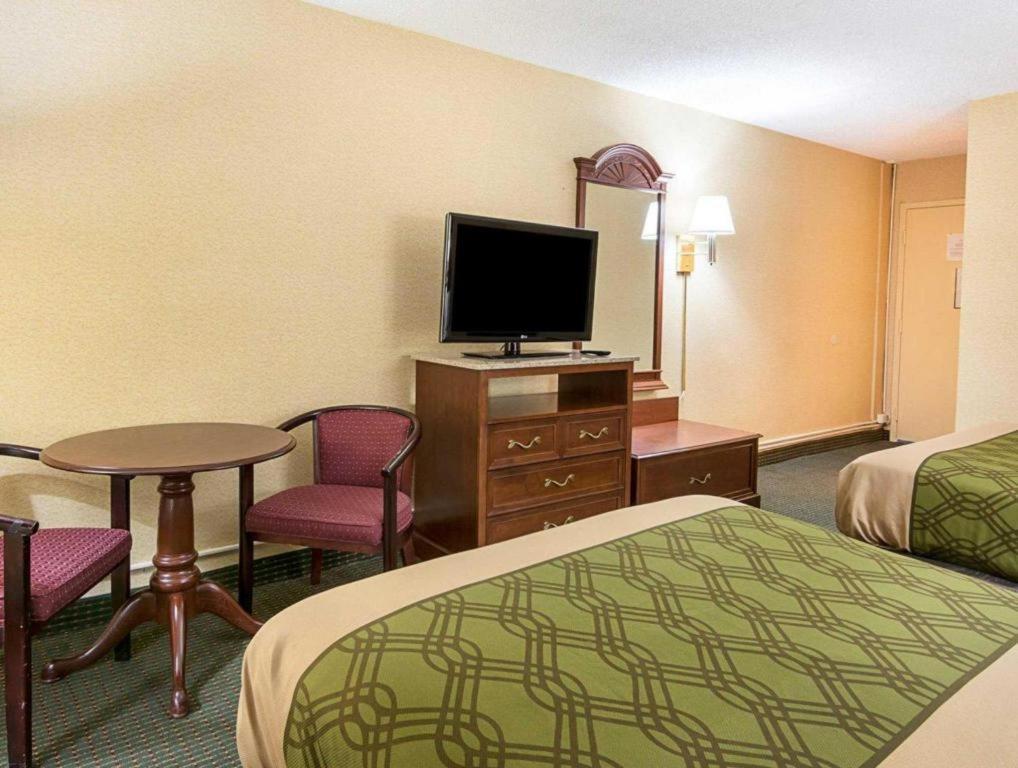 Econo Lodge Near Quantico Marine Base Dumfries Exterior foto